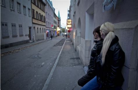 Finde eine Prostituierte Stuttgart Mühlhausen
