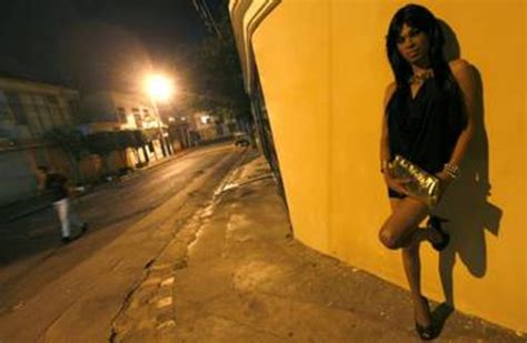 find-a-prostitute Alajuela
