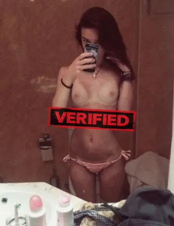 Charlotte pussy Find a prostitute Geylang