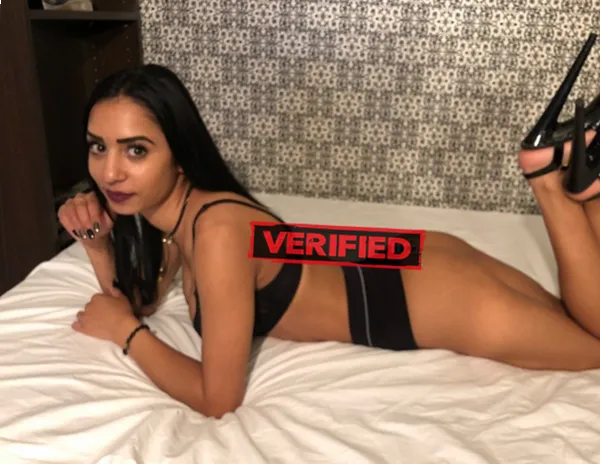 Adelaide sexy Sex dating Golfito