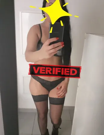 Adriana sexo Prostituta Arta